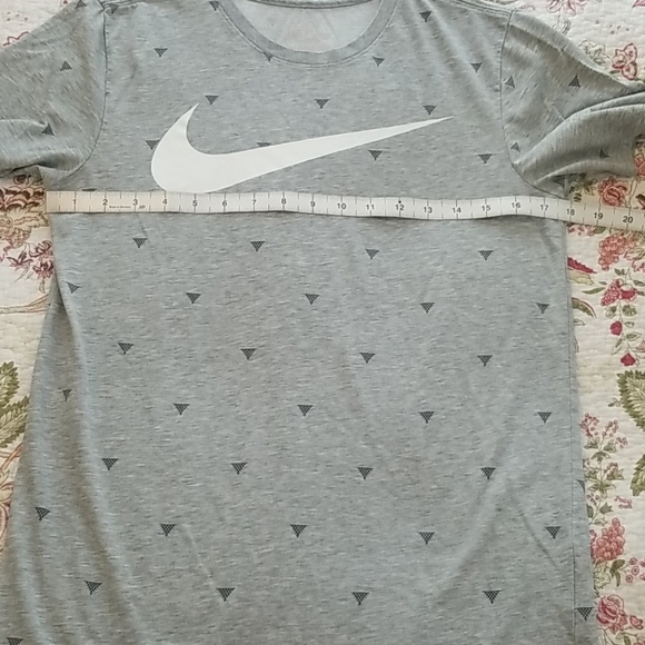 The Nike Tee Athletic Cut Dri-Fit Tee Shirt - Picture 10 of 12